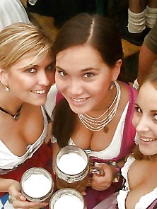 Hot Girls In Dirndl 8