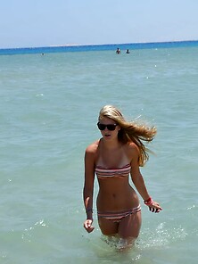 Teenage Amateur Gf At Vacation